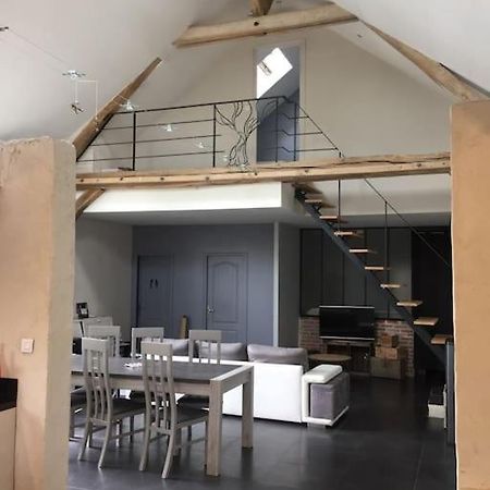 Le Breuil Villa Амбоаз Екстериор снимка