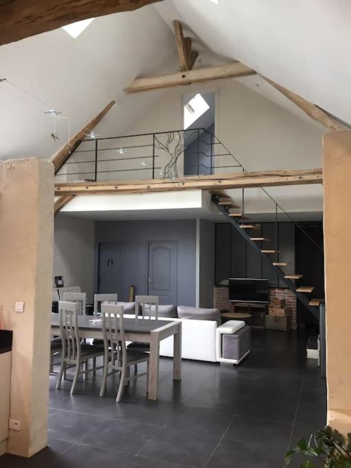 Le Breuil Villa Амбоаз Екстериор снимка